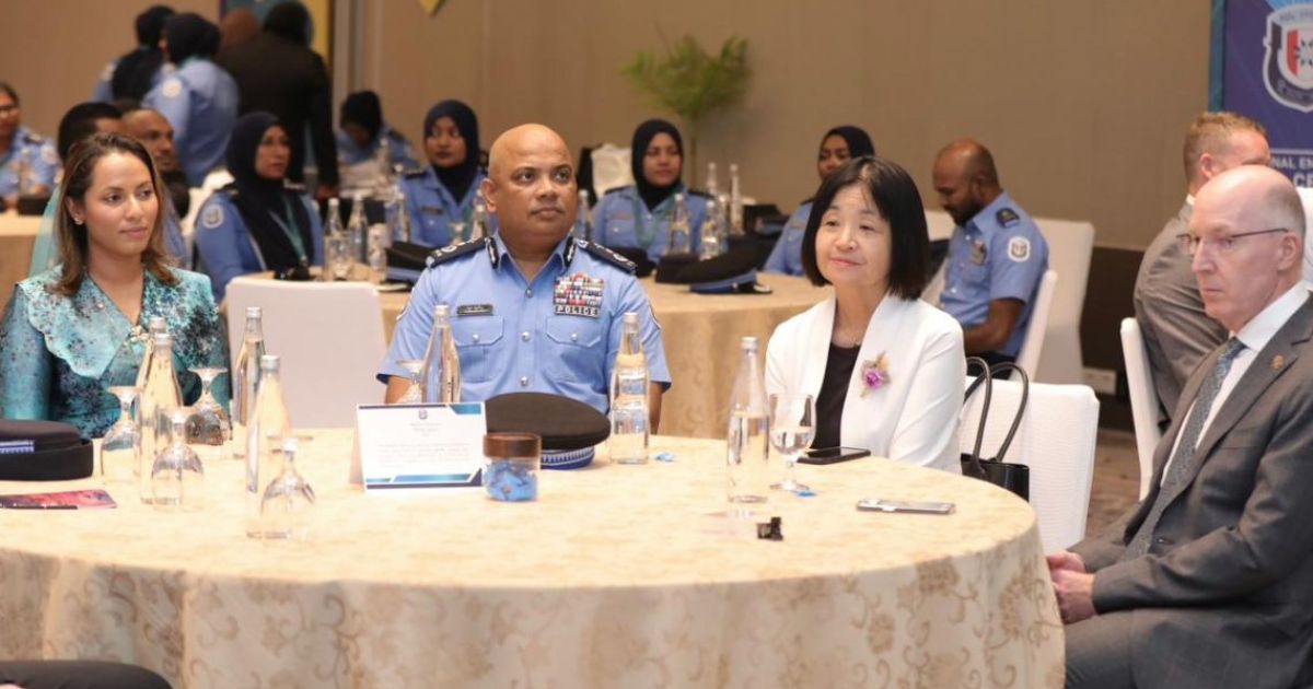 "މޯލްޑިވްސް ވިމެން އިން ޕޮލިސިން" ސަމިޓް ނިންމާލައިފި