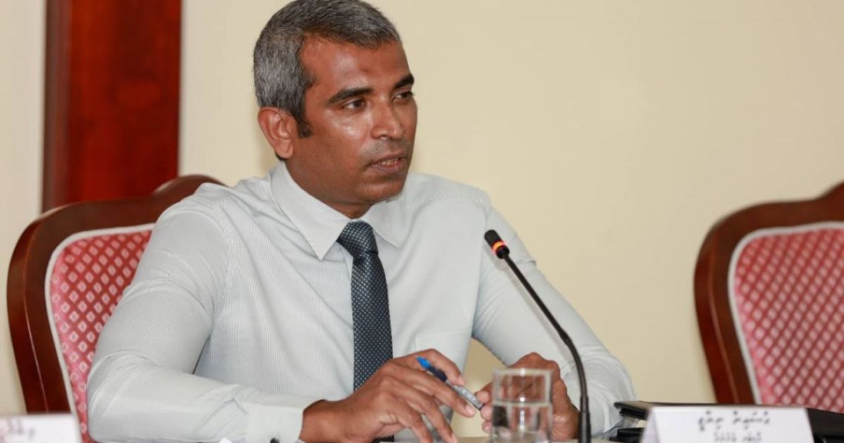 އޮޅުވާލައިގެން 5މިލިއަން ޑޮލަރު ހޯދަން އުޅޭ މައްސަލައެއް