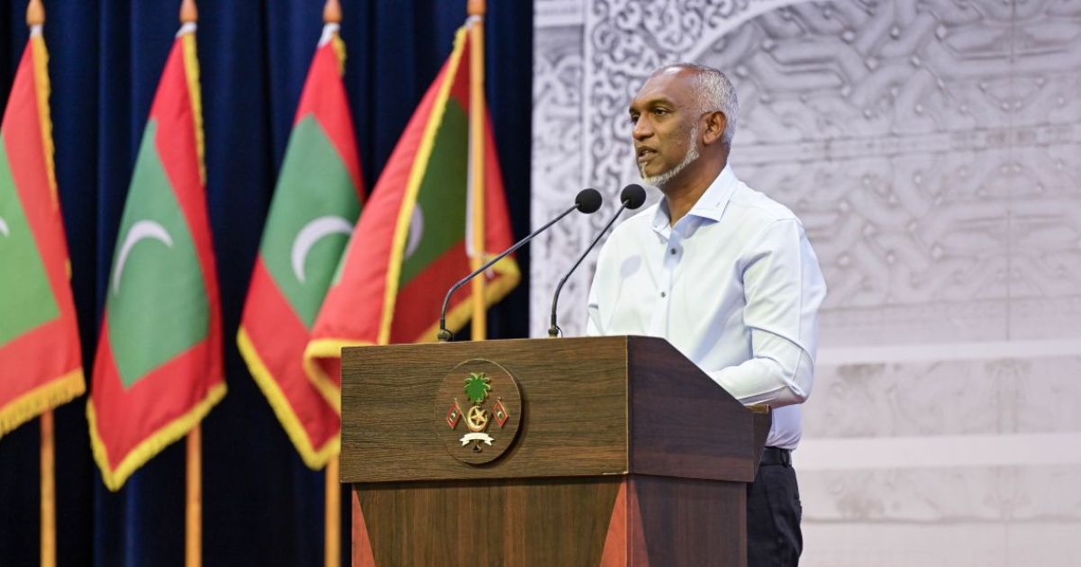 ވައުދުތައް ފުއްދަމުން މިދަނީ ފައިސާ ޗާޕުނުކޮށް: ރައީސް