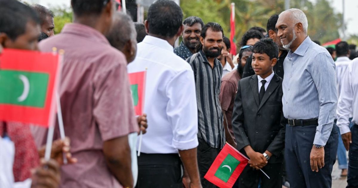 ލ އަތޮޅު ދަތުރަށްފަހު ރައީސް މާލެ ވަޑައިގަންނަވައިފި