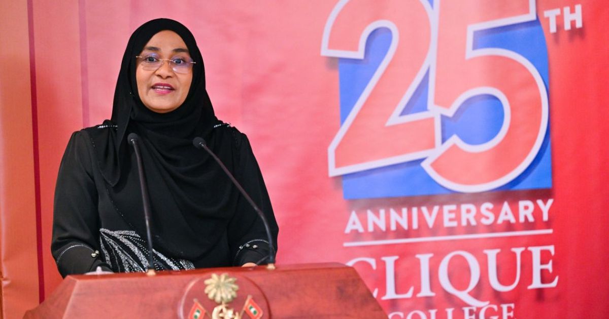 ގައުމު ބިނާކުރުމަކީ އެންމެންގެ މަސްއޫލިއްޔަތެއް: ފަސްޓު ލޭޑީ