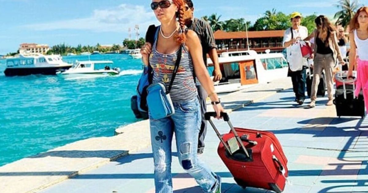 ނޮވެމްބަރުގެ ކުރިން ރާއްޖެއަށް ދެމިލިއަން ފަތުރުވެރިން ހަމަވާނެ
