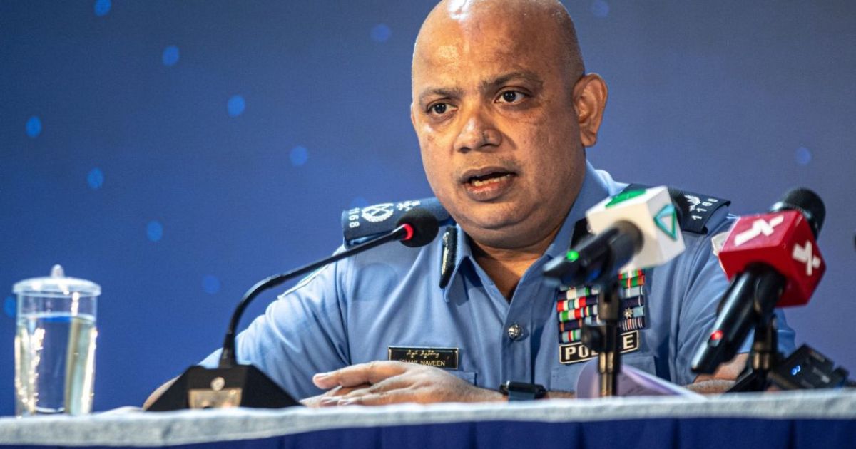 ޕޮލިސް ކޮމިޝަނަރު ވަކިކުރަން ލަފާ ދިނުމަށް ނިންމައިފި