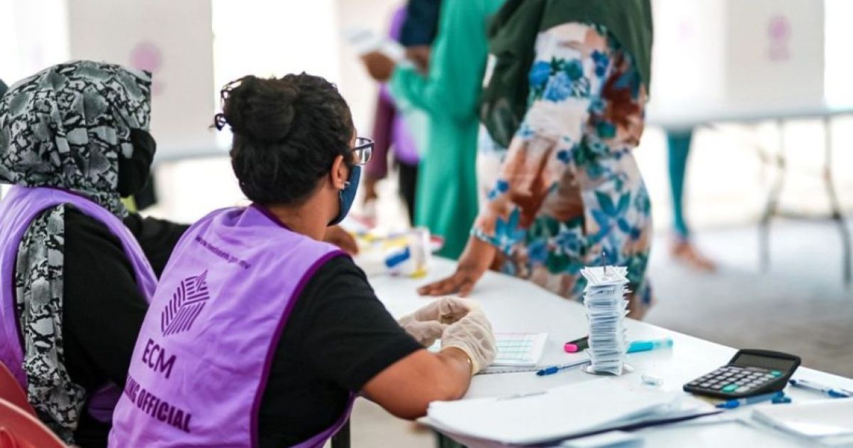 ފޯމުތައް ހުށަހަޅާނީ އިންތިހާބަށް ކުރިމަތިލުމަށް ހުޅުވާލުމުން: އީސީ