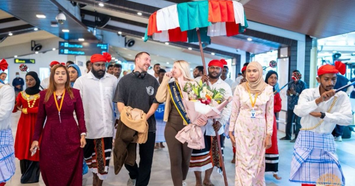 ފަތުރުވެރިން ޒިޔާރަތްކުރި އަދަދު 2.1 މިލިއަނަށް