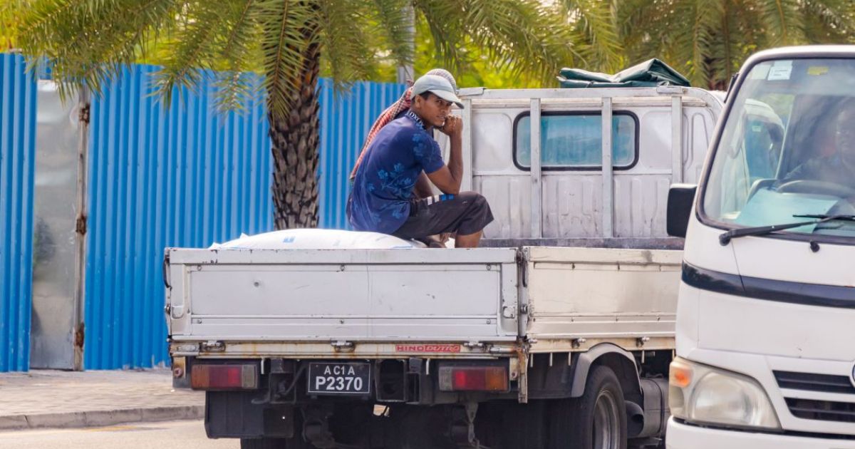 ރާއްޖޭގެ ގިނަ ވަޒީފާތަކަށް ބިދޭސީން ގެނައުން މަނާކުރަނީ