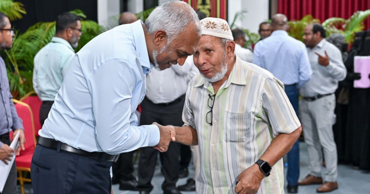 ރައީސް, ހުޅުމާލެ ފޭސް1ގެ ރައްޔިތުންނާ މާދަމާރޭ ބައްދަލުކުރައްވަނީ