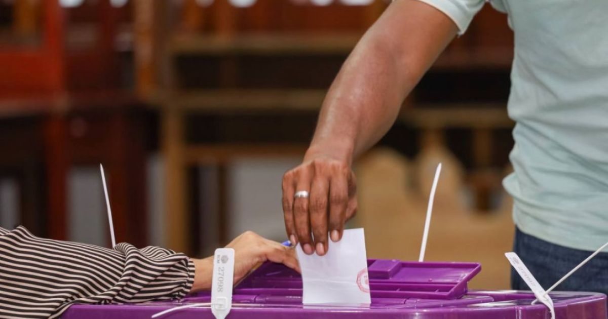 ފެނުމުގެ ނުކުޅެދުންތެރިކަން ހުންނަ މީހުން އަމިއްލައަށް ވޯޓުލުމަށް ރަޖިސްޓްރީވުމުގެ ފުރުސަތު ހުޅުވާލައިފި