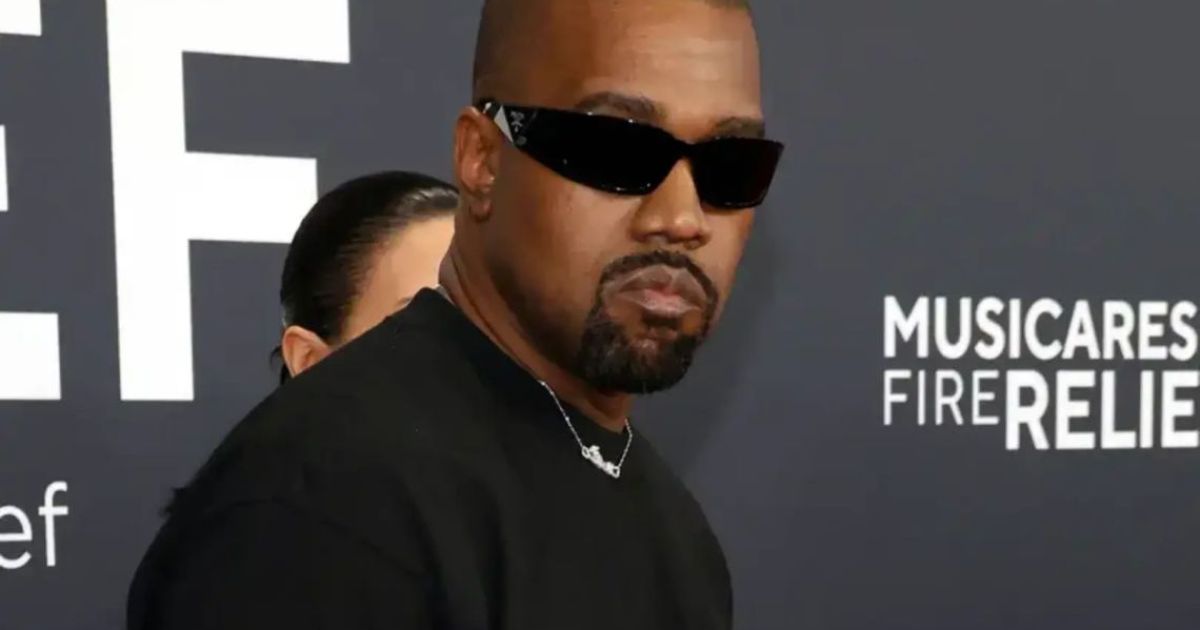 ކާންޔޭ ވެސްޓްގެ ޝޯއެއް އިންޑިއާގައި ބާއްވަނީ