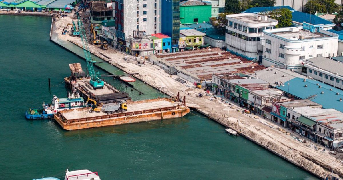 ބޮޑުތަކުރުފާނުމަގު: މިހާތަނަށް 168 މީޓަރުގެ ސަރަހައްދެއް ޝީޓްޕައިލްކޮށްފި