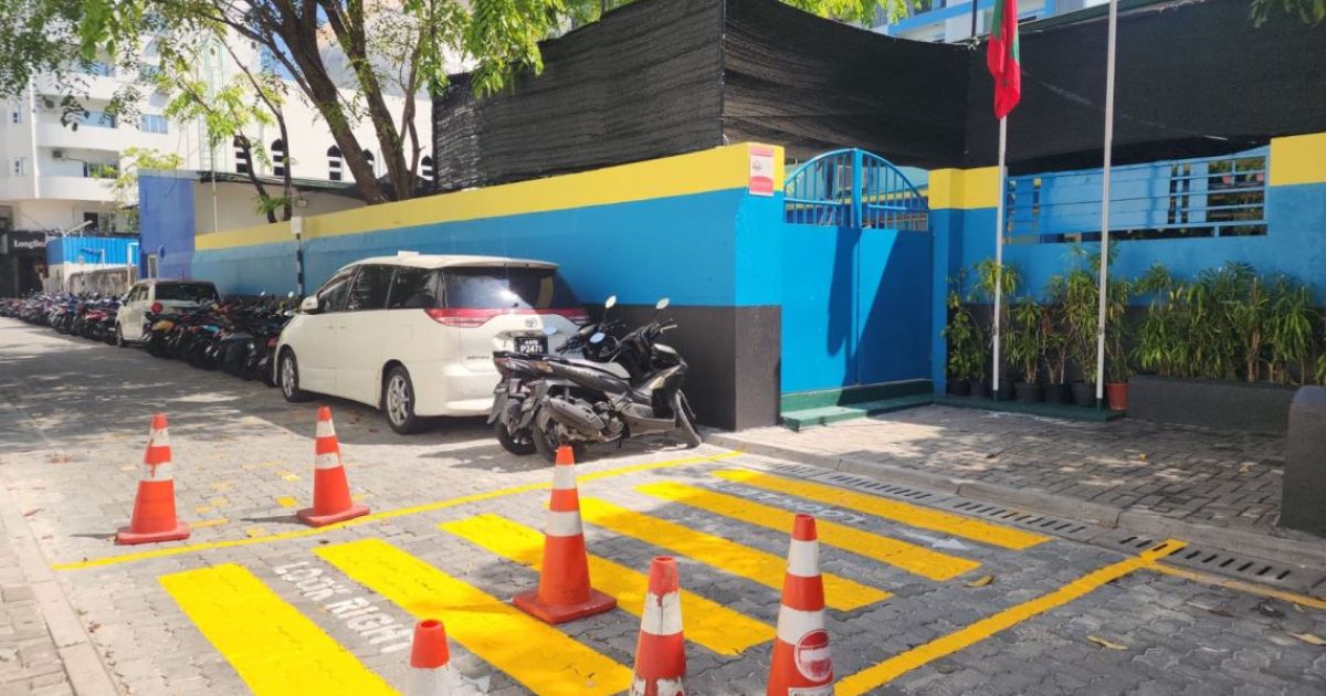 ސްކޫލް ސަރަހައްދުގެ ޓްރެފިކް ލައިންތައް އާކުރަނީ
