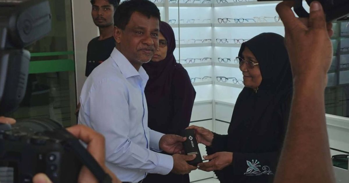 އައްޑޫ ސިޓީ ހިތަދޫގައި ސަރުކާރުގެ އައިނު ފިހާރަ ހުޅުވައިފި