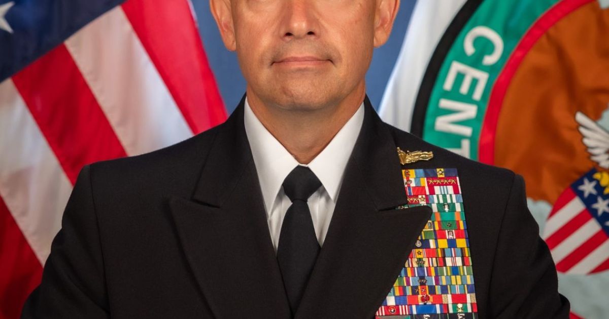 އެމެރިކާ- އީރާނުގެ ކޯޅުން: މަޝްވަރާތަކުގައި އެމެރިކާއިން އިސް ޖެނެރަލެއް ހިމެނީ ކީއްވެ؟