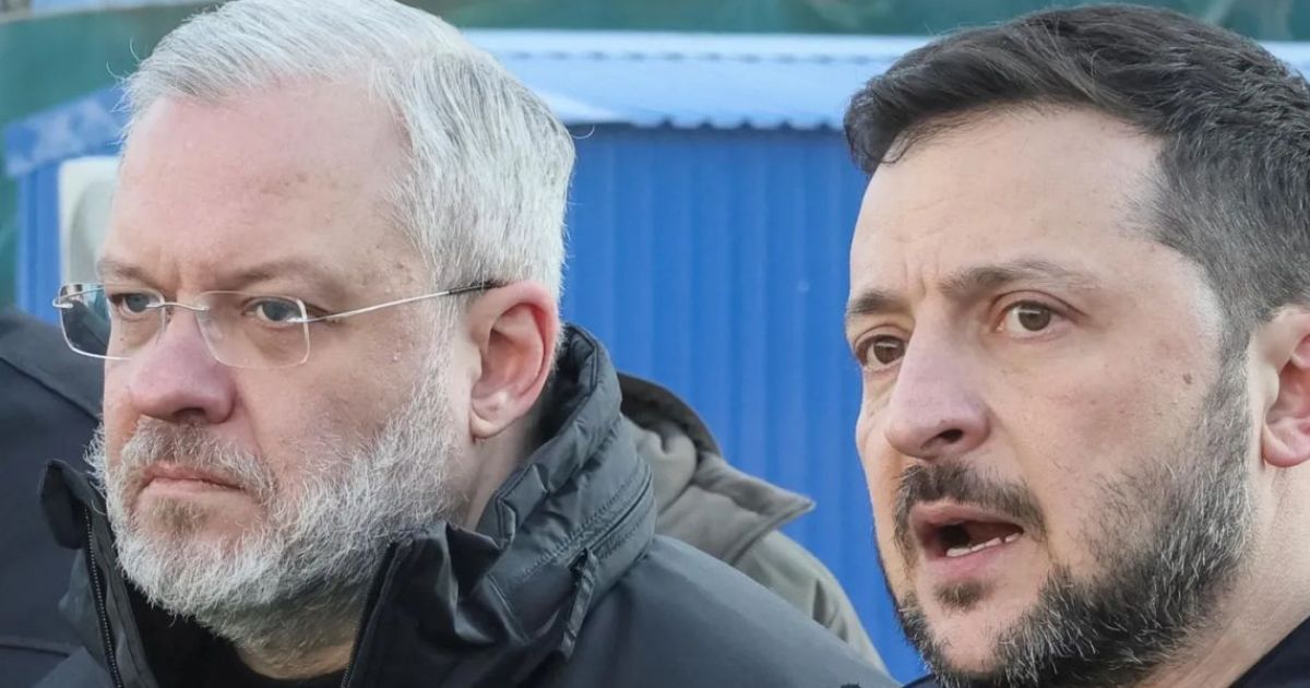 ޔުކްރޭނުގެ ކުރީގެ މިނިސްޓަރަކު ޤައުމު ދޫކޮށް ފިލަން އުޅެނިކޮށް ހައްޔަރުކޮށްފި