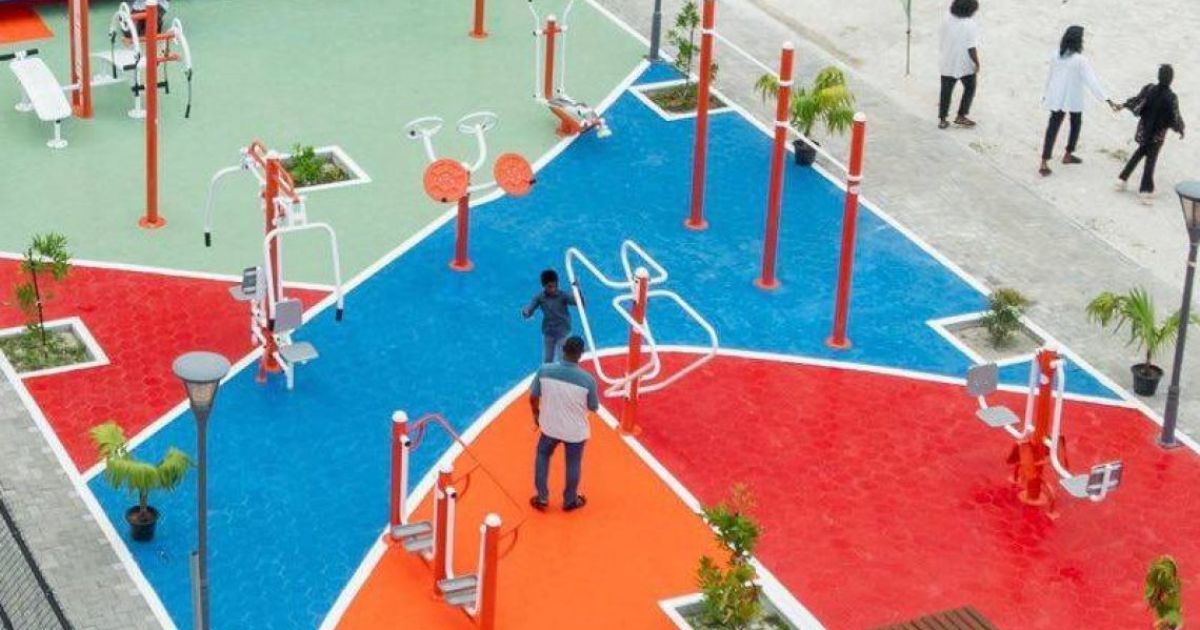 ފޭސް ދޭއްގެ ފުރަތަމަ އައުޓްޑޯ ޖިމް ހުޅުވައިފި