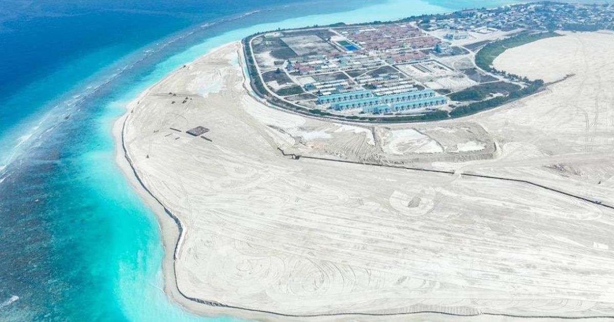 50 ދުވަސްތެރޭ ދިއްދޫއިން 112 ހެކްޓަރުގެ ބިން ހިއްކައި މުއިއްޒު ސްޕީޑުގައި މަސައްކަތް ނިންމާލައިފި