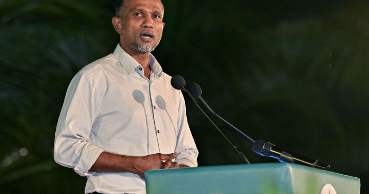 ދޮޅު އަހަރުތެރޭ ހުރިހާ ރަށަކަށް ރައީސް ޒިޔާރަތްކުރައްވަނީ އިންތިހާބެއް ބޯމަތީގައި އޮވެގެނެއް ނޫން: ތާރިގް