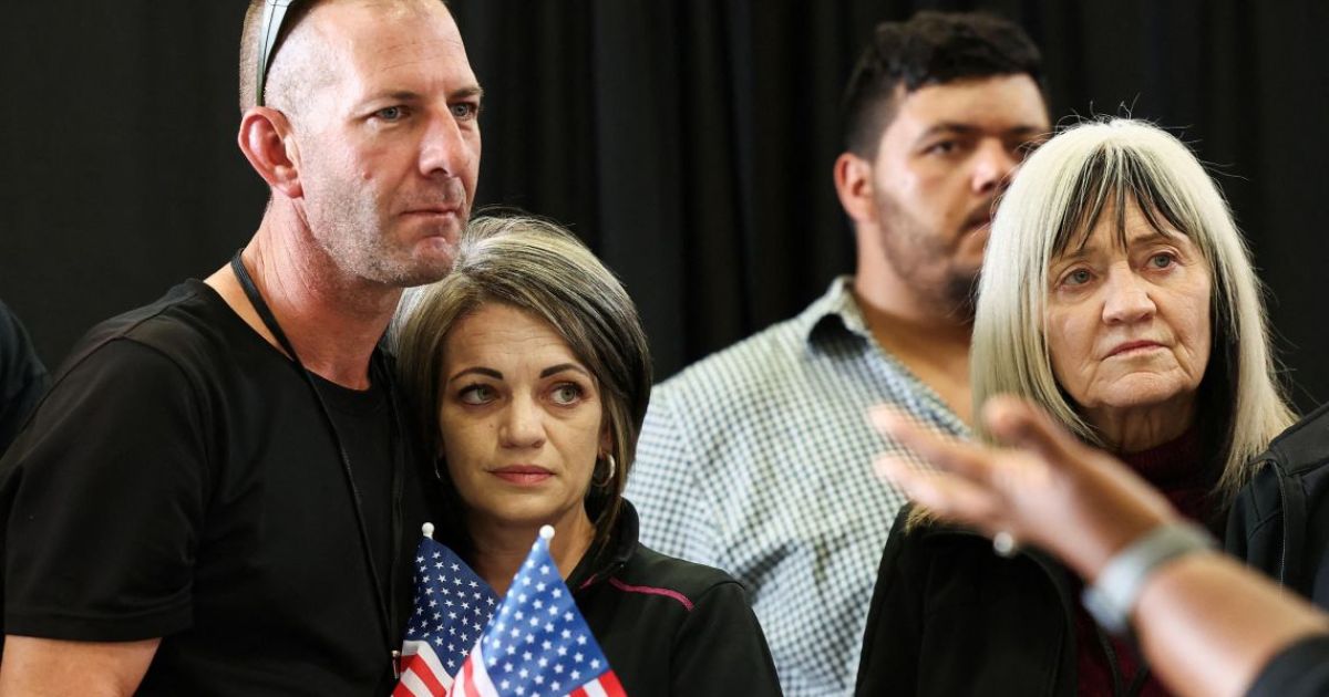 އެމެރިކާއިން މަހަކު ދެކުނު އެފްރިކާގެ 4,500 ދޮން މީހުން ރެފިއުޖީންގެ ގޮތުގައި އެގައުމަށް ގެންނަން ނިންމައިފި