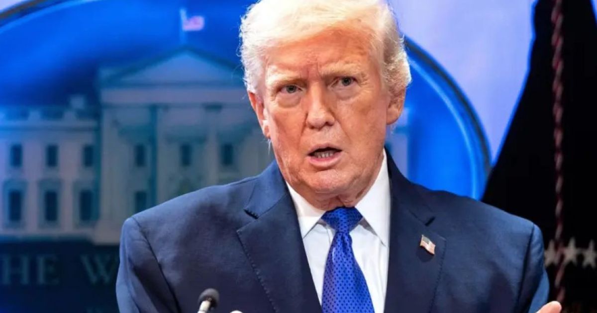 ޓްރަމްޕް: "އަހަރެން ބޭނުންވަނީ ރައްޔިތުންނަށް މިނިވަންކަން ހޯދައިދޭން"