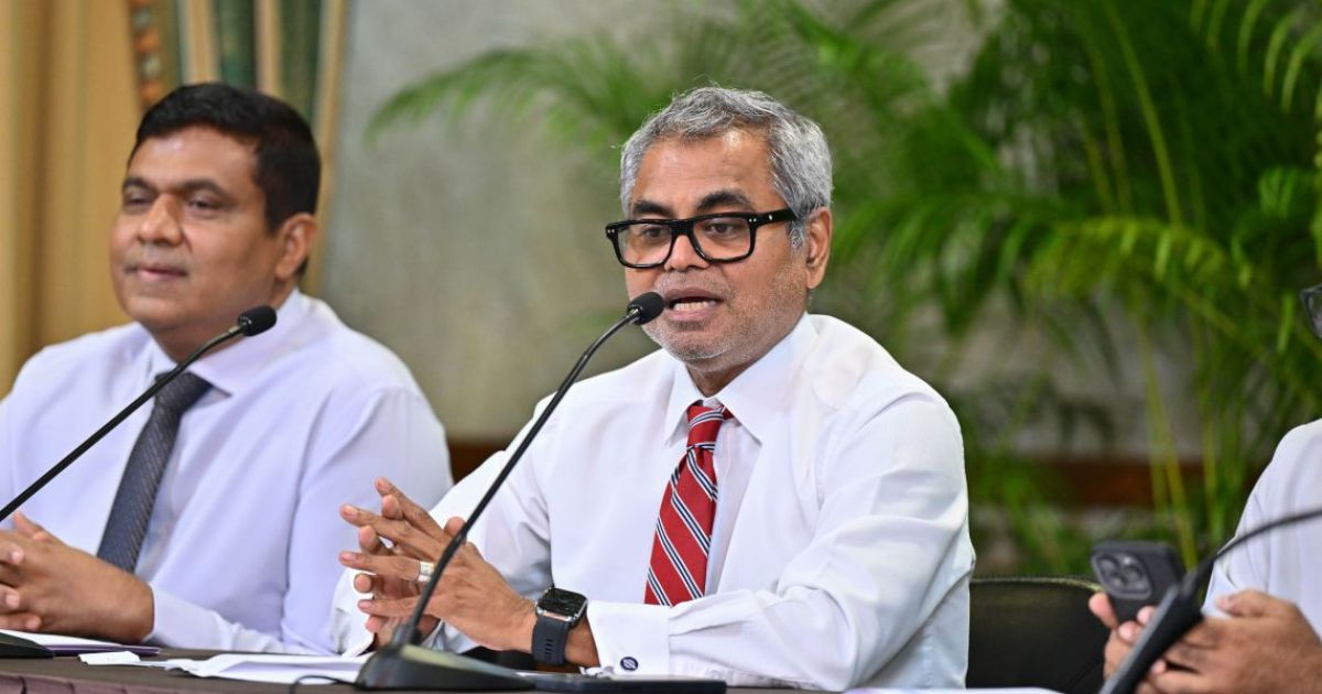 ހާހަކަށް ވުރެ ގިނަ ފަތުރުވެރިންނަށް ސަރުކާރުން އެހީތެރިކަން