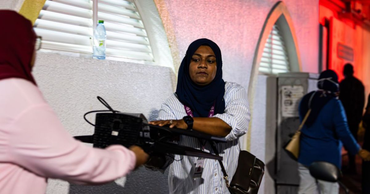 ވޯޓާސް ފައިނަލް ލިސްޓުގައި އަލުން ސޮއިކުރަން ފަށައިފި