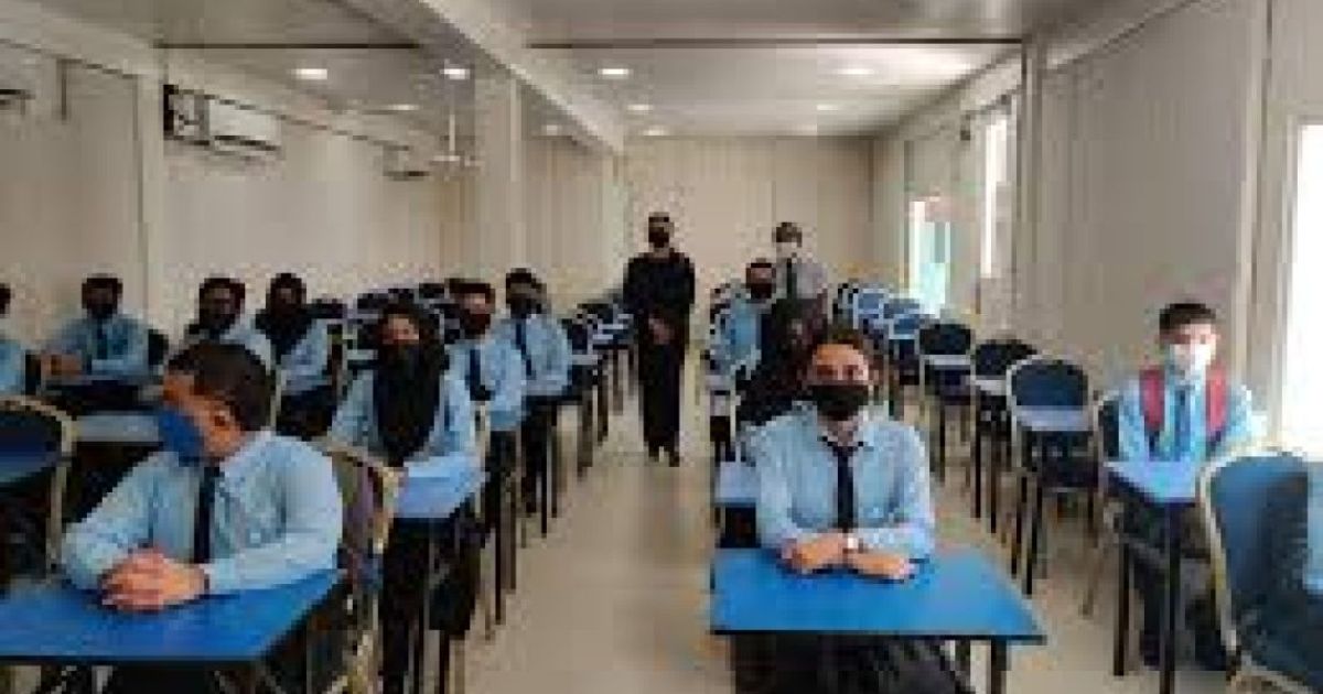 ޕްރައިވެޓްކޮށް މޭ/ޖޫން އޭ-ލެވެލް ހެދުމުމަށް އިތުރު މުއްދަތެއް