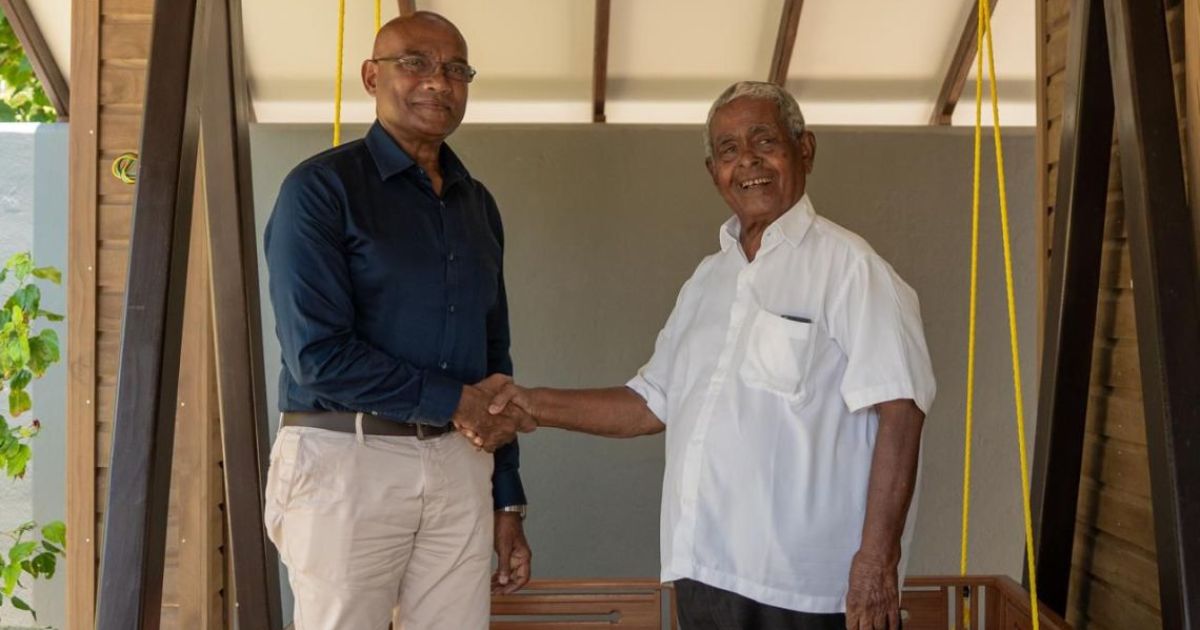 ޖަލީލް ހޮވުމަށް މަޝްހޫރު ވިޔަފާރިވެރިޔާ އުއްޗު ތާއީދުކުރައްވައިފި
