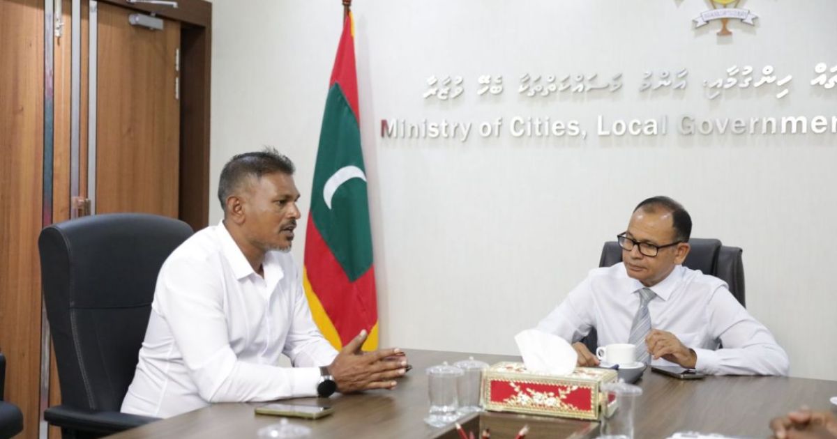 "ސަރުކާރަށް ބޭނުންވާ ފުރިހަމަ އެއްބާރުލުން ދޭނަން"