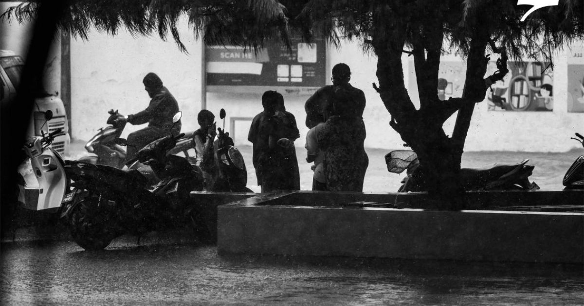 ދެކުނުގެ އަތޮޅުތަކަށް ހުދު ސަމާލު ނެރެފި
