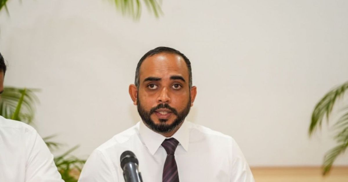 ޔޫތް މިނިސްޓަރު އަސްވާޑު އިސްތިއުފާ ދެއްވައިފި