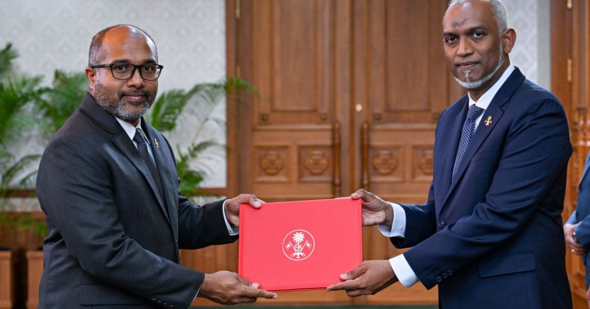 ހޯމް މިނިސްޓަރުގެ މަގާމަށް އިހުސާން އަލުން އައްޔަނުކޮށްފި