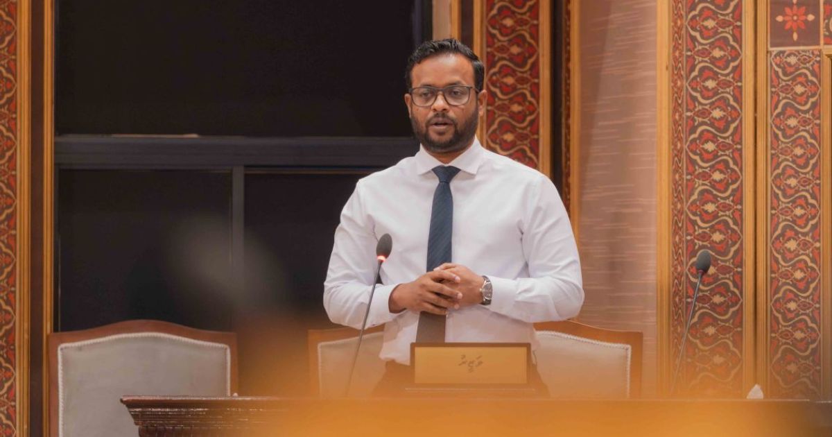 "ސަރުކާރުން މަޝްރޫއުތައް ކުރިއަށްގެންދަނީ ވޯޓަކަށް ބަލައިގެނެއް ނޫން"