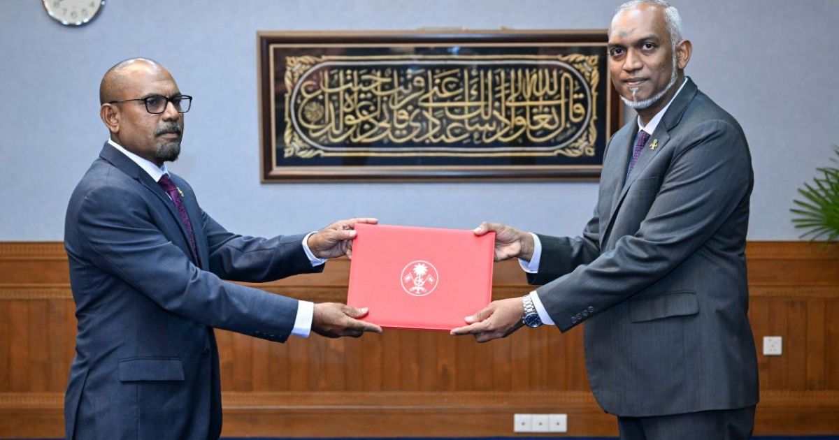 ޑިފެންސް މިނިސްޓަރުގެ މަގާމަށް ހަސަން ރަޝީދު އައްޔަންކުރައްވައިފި