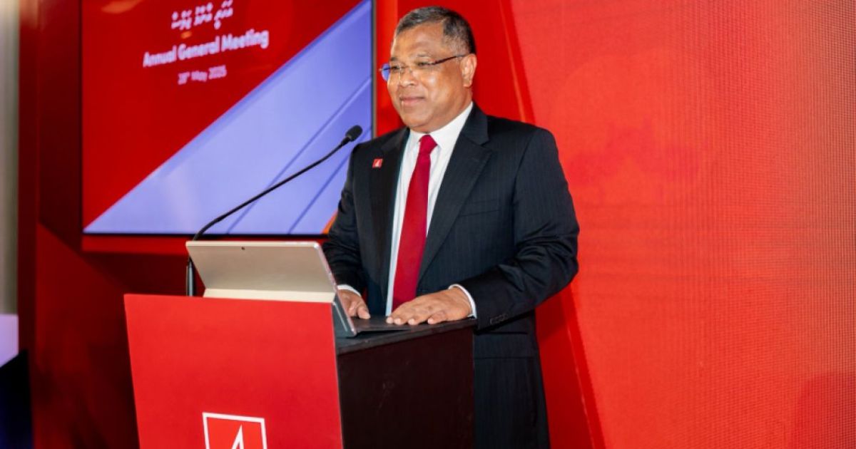 "ޓީޓީ ހަދާއިރު ފައިސާ ބައިބަޔަށް ފޮނުވުން އުސޫލާހިލާފު"