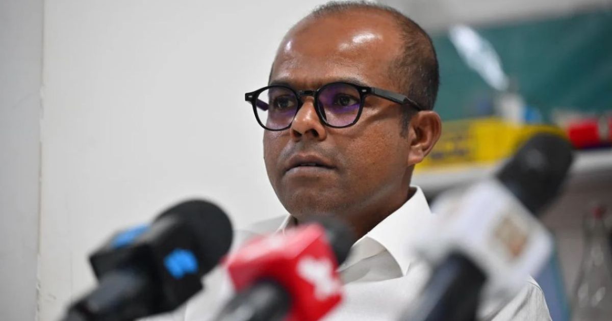 "އަދަދު" ނޫހުގެ ސީއީއޯ ފިޔާޒުގެ ޕާސްޕޯޓު ހިފަހައްޓައި