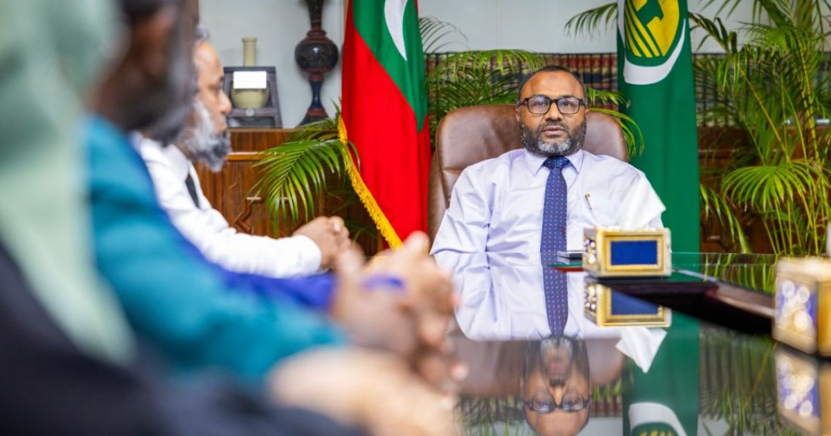 ހައްޖު މިޝަންގެ މެމްބަރުންނާއި ޑރ. ޝަހީމް ބައްދަލުކުރައްވައިފި