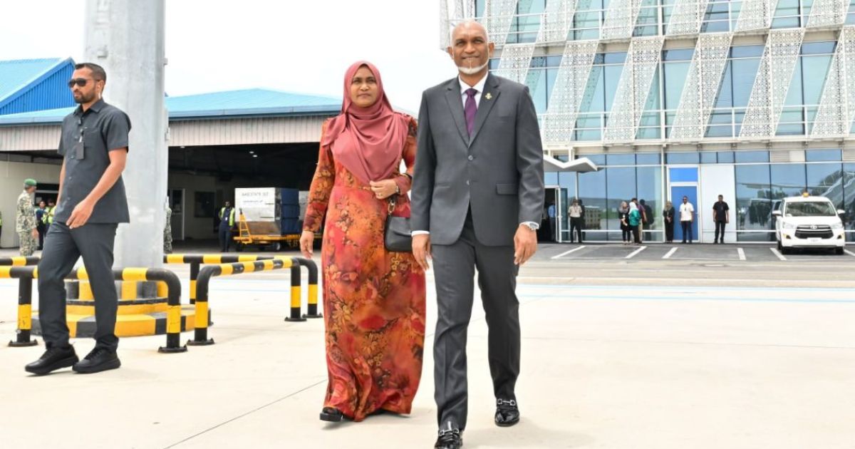 ރައީސުލްޖުމްހޫރިއްޔާގެ ދެކަނބަލުން ލަންކާއަށް ފުރާވަޑައިގެންފި