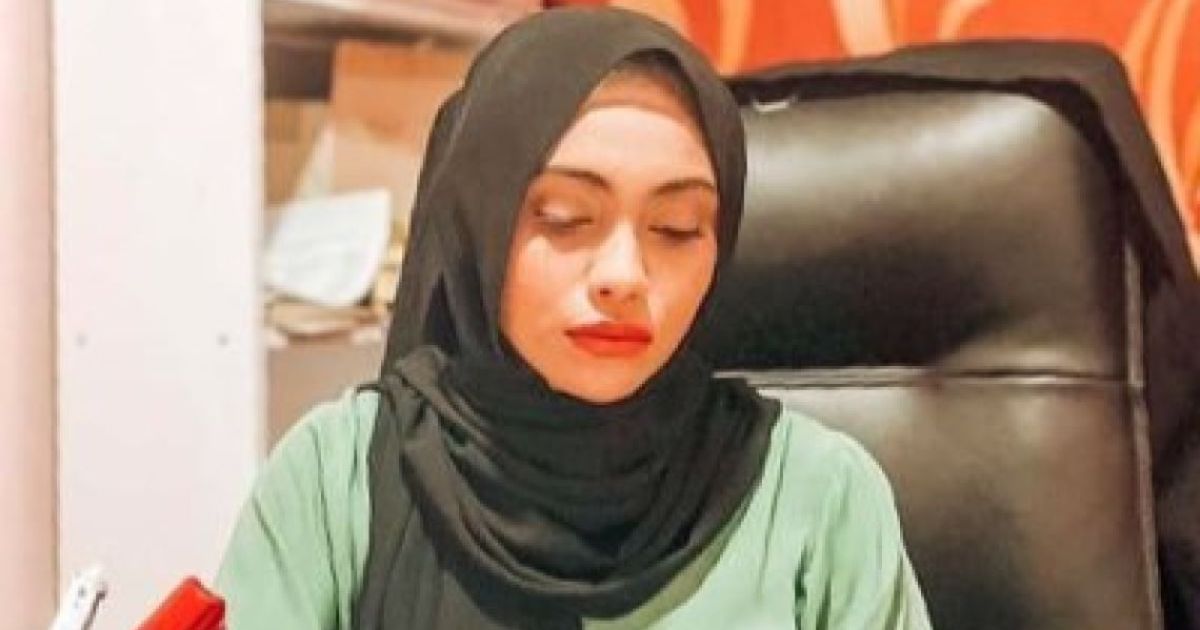 ވަޒީފާއިން ވަކިކުރީތި ބަދަލުހިފާނަން: އީޝާ