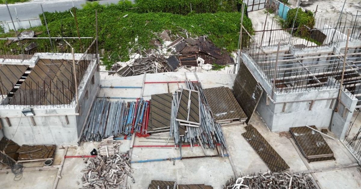 ޢިމާރާތްކުރުމަށް އެޑްވާންސަށް ފުލްޕޭމެންޓް ދިން މިސްކިތުގެ މަސައްކަތް ނުނިމޭތީ ކަންބޮޑުވުން!