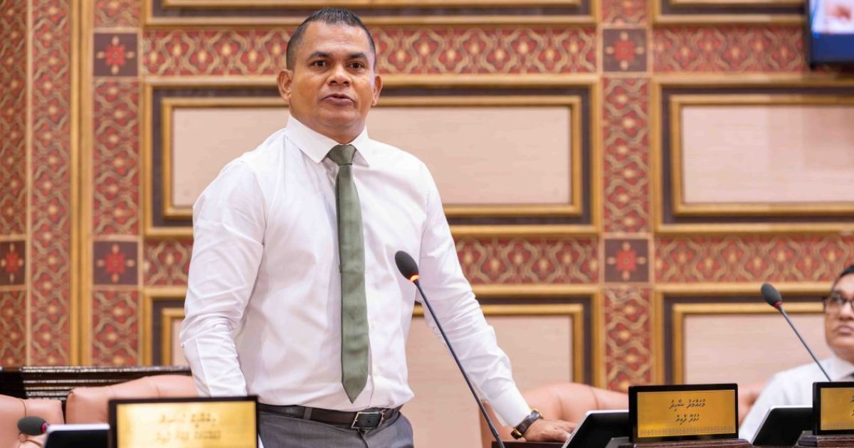 ނިމިދިޔަ ސަރުކާރުން ހުޅުދޫ މީދޫގައި އިންޖީނުގެ އަޅަން 185 މިލިއަން ރުފިޔާ ހަރަދުކުރި، ނަމަވެސް އިންޖީނުގެއެއް ނެތް: ޝާހިދު