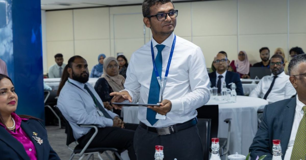 ފަވަރަ އާއި ޔޫޕީއައި ގުޅާލައިފި: އިންޑިއާއަށް ސިކުންތުކޮޅެއްގެ ތެރޭގައި ފައިސާ ފޮނުވޭނެ މަގު ތަނަވަސްވެއްޖެ
