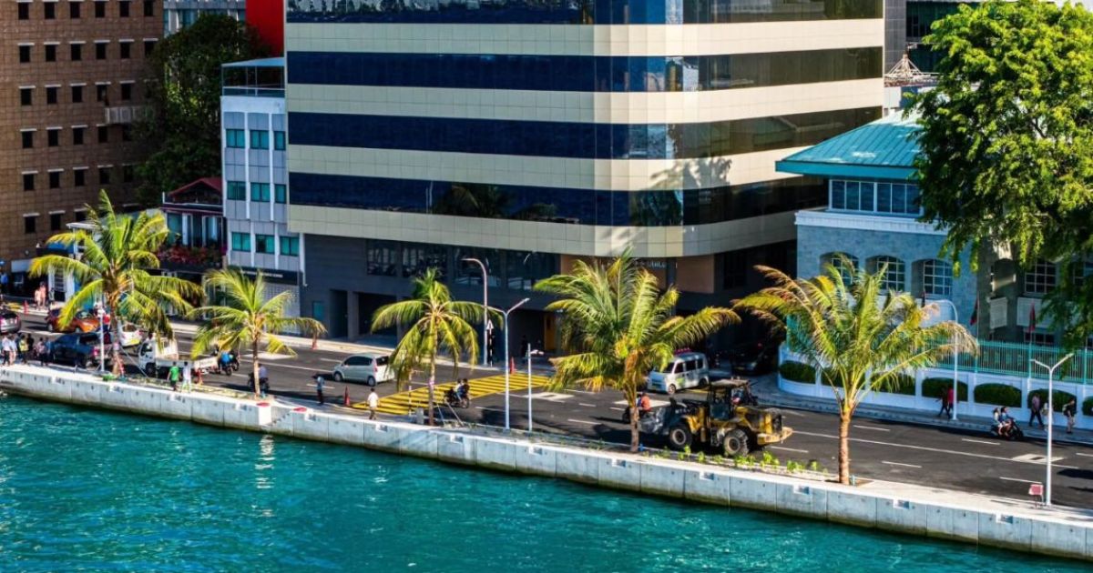 ހުސައިން އާދަމް ބިލްޑިންއާ ދިމާ އެއްގަމުތޮއްޓަށް އާންމު އުޅަނދު ކައިރިކުރުން މަނާ!