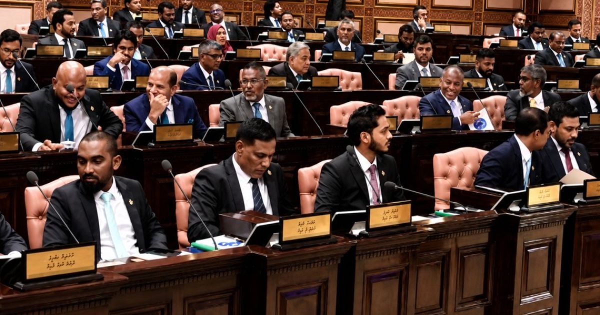 ތަރައްޤީގެ މަޝްރޫޢުތައް ހަލުވިކުރަން ކައުންސިލްތަކުގެ ބިން ސަރުކާރަށް ނެގޭގޮތަށް ޤާނޫނަށް ބޮޑު އިޞްލާޙެއް!