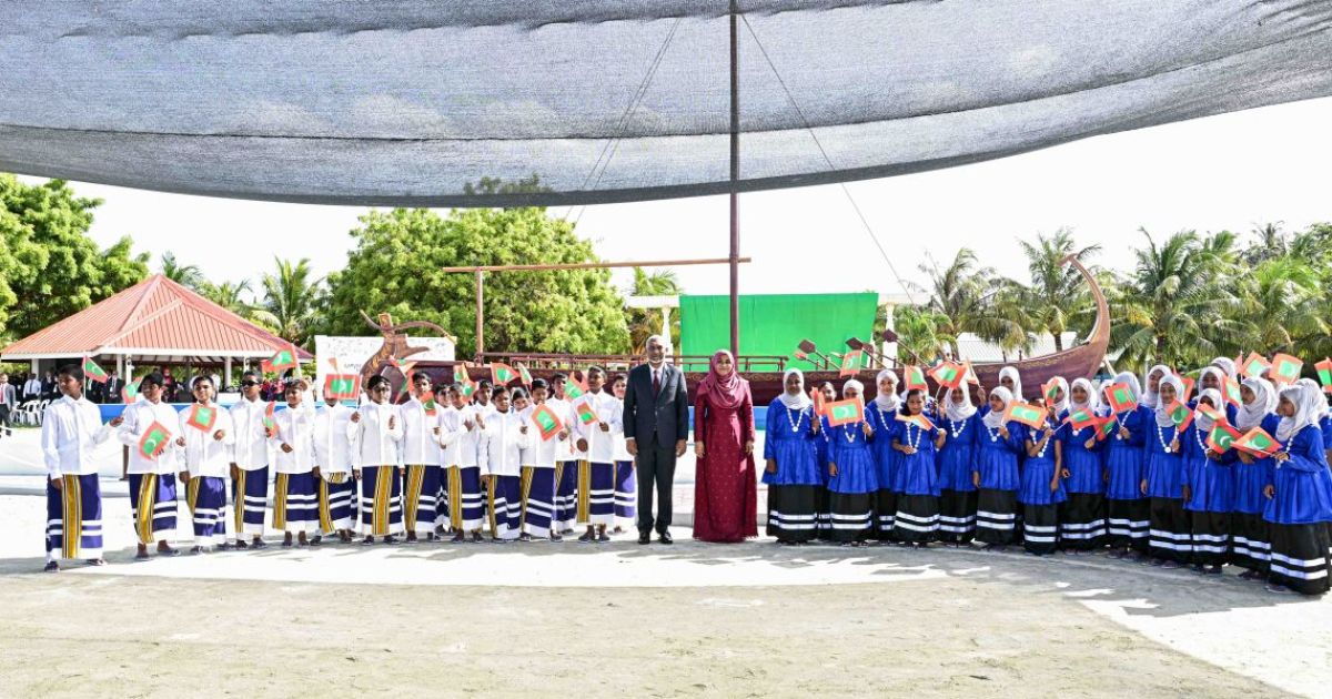 ރައީސުލްޖުމްހޫރިއްޔާގެ ދެކަނބަލުން އުތީމަށް ވަޑައިގެންފި