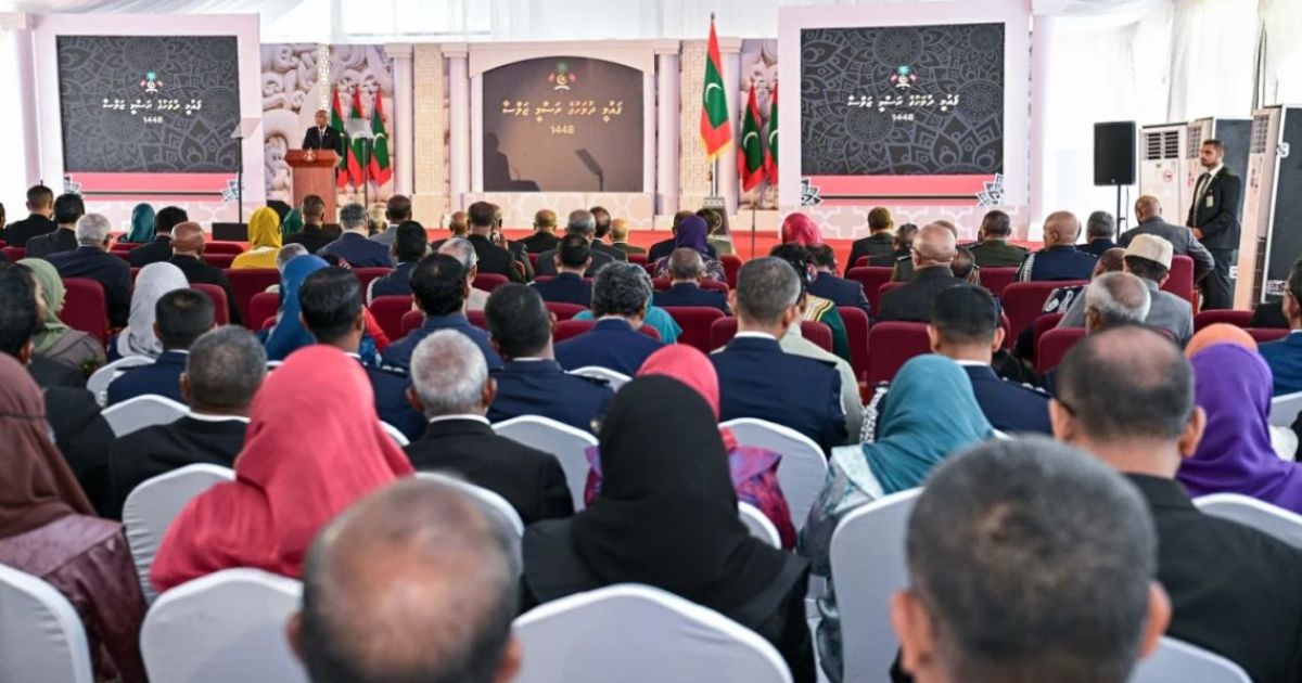 “މަދުބަޔަކު ގޯޅި އެޅިޔަސް، މުޅި ރާއްޖެ އެއިރުވެސް ނުކުތީ ޤައުމީ ފަޅިއަށް”
