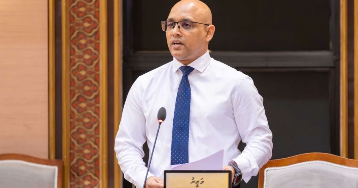 އިންތިޚާބާ ދިމާކޮށް އެމްޑީޕީން ކުންފުނިތައް 36,000 މުވައްޒަފުންނަށް ފުރާލައި، ބަޖެޓު ދަވައިލި