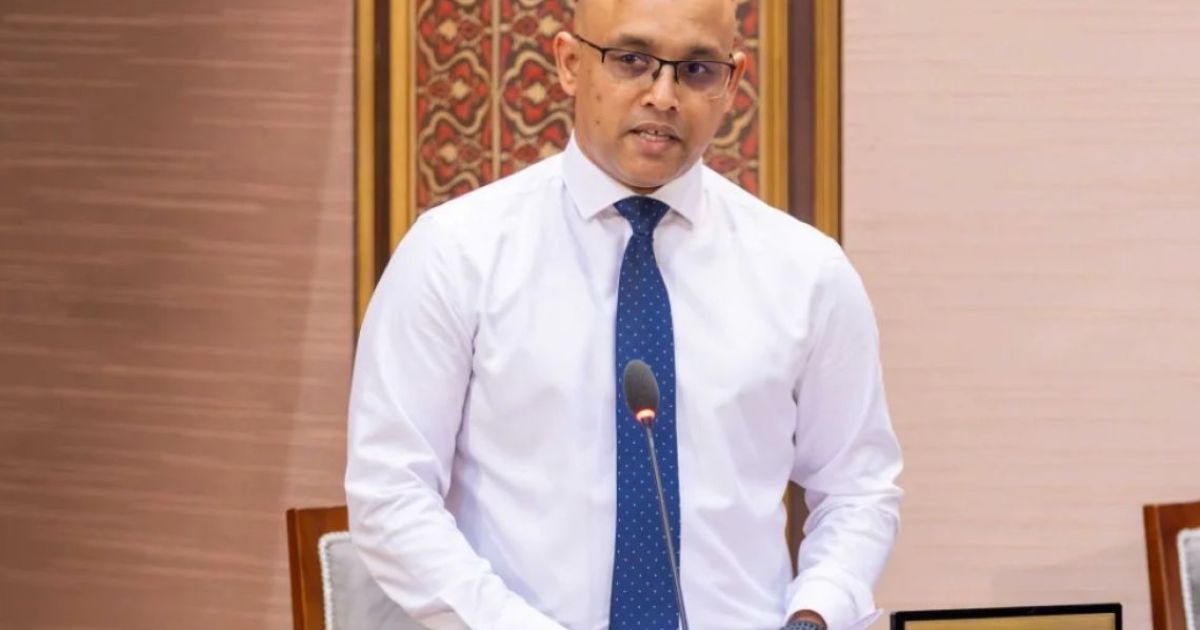 ވަޒީފާ ގެއްލޭ މީހުންނަށް 600 މިލިއަންގެ "ބޮޑު ޕެކޭޖެއް"