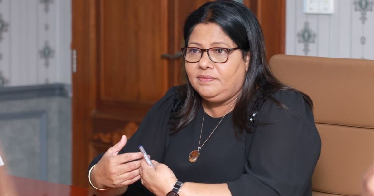 އަންހެން ލީޑަރުންގެ ޖީލެއް ބިނާކުރުން: މި ފަހަރުގެ ޕްރޮގްރާމު ށ. ފުނަދޫގައި