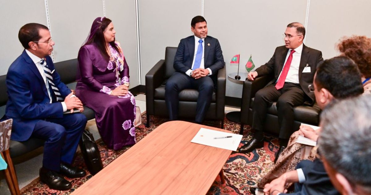 ރާއްޖެއާއި ބަންގްލަދޭޝްގެ ގުޅުން އިތުރަށް ބަދަހިކުރުމާ ގުޅޭގޮތުން މަޝްވަރާކުރައްވައިފި