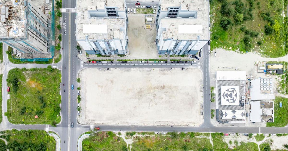 ހުޅުމާލޭގައި ހާއްސަކޮށްފައިވާ ބިމަށް ރަޖިސްޓްރީ ނުކުރާ އުޅަނދުތައް ގެންނަން އެދިއްޖެ